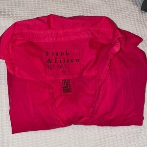 Frank & Eileen button up